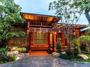 Areeya phubeach resort wooden house Coliving Coworking